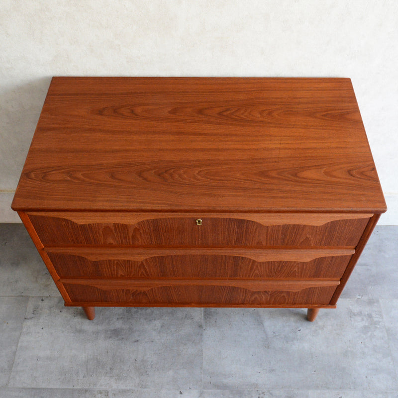 デンマーク ヴィンテージ  チーク ３段チェスト 5-62