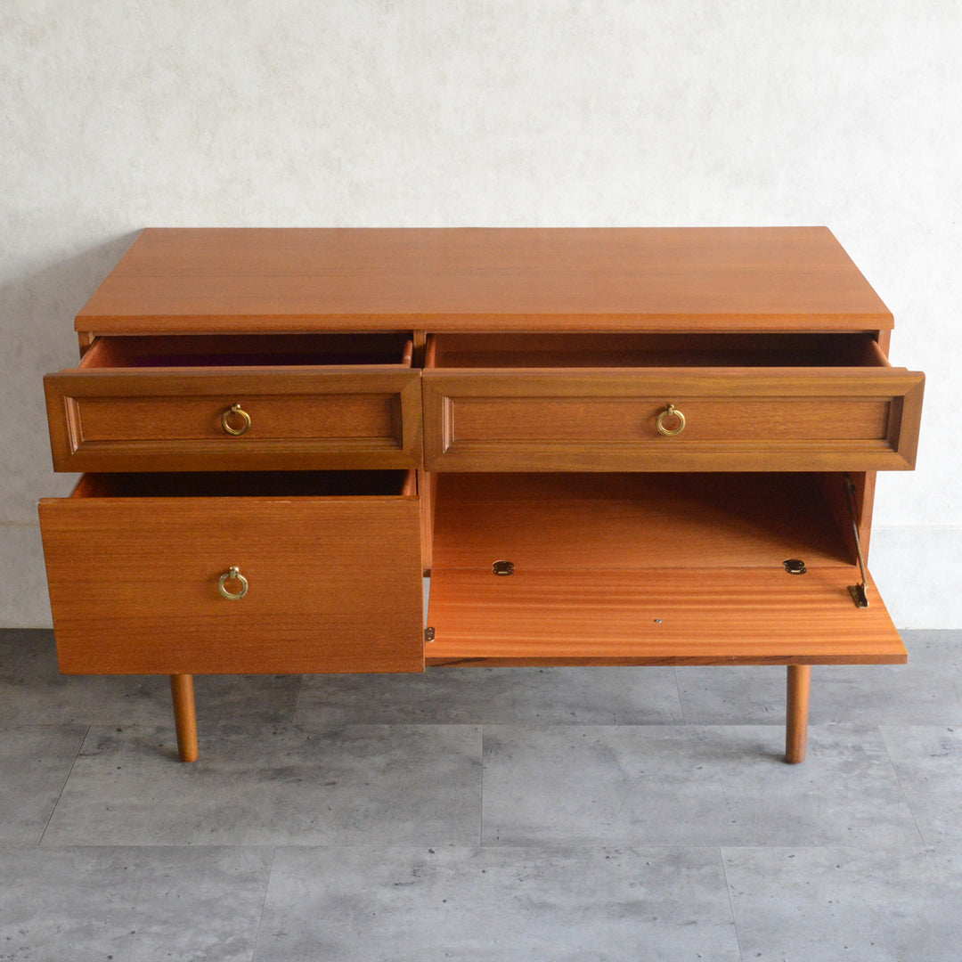 ミッドセンンチュリー ヴィンテージ チーク キャビネット 12