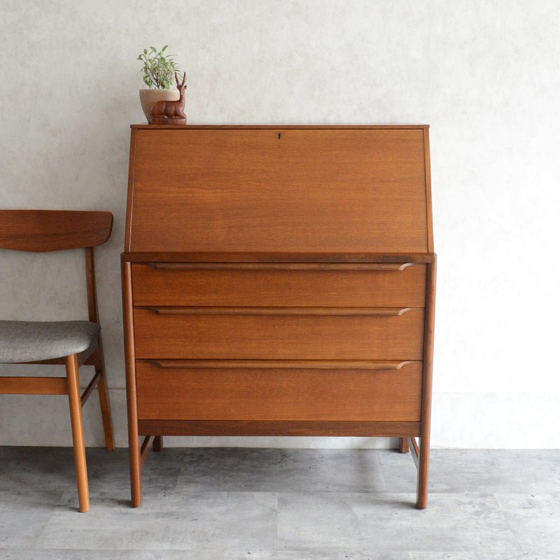 ミッドセンチュリー ヴィンテージ ビューロー 22