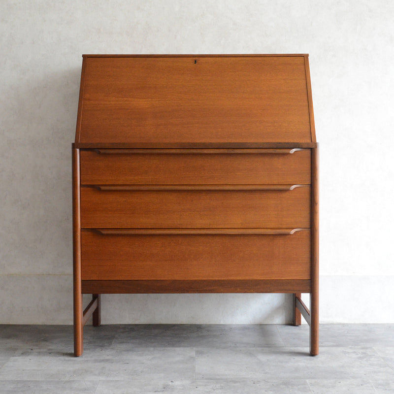 ミッドセンチュリー ヴィンテージ ビューロー 22