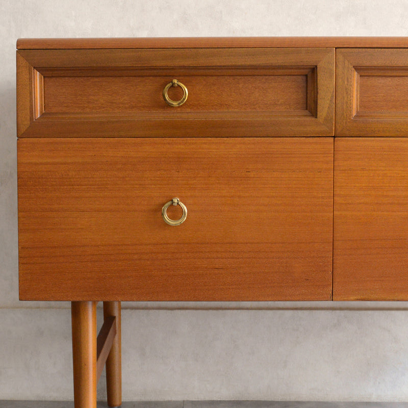 ミッドセンンチュリー ヴィンテージ チーク キャビネット 12