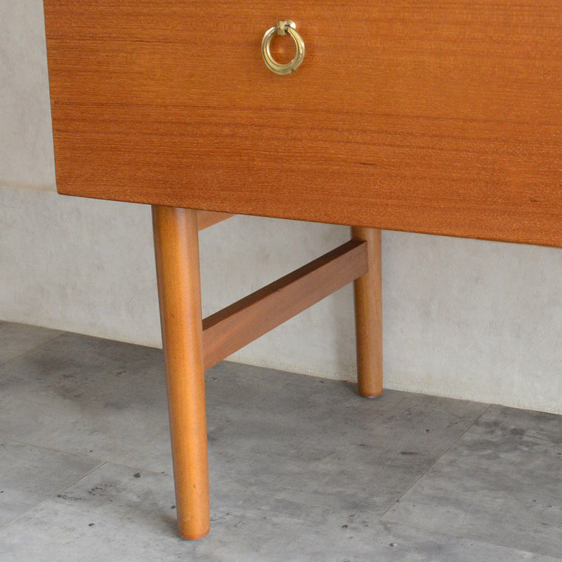 ミッドセンンチュリー ヴィンテージ チーク キャビネット 12