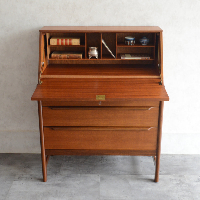 ミッドセンチュリー ヴィンテージ ビューロー 22