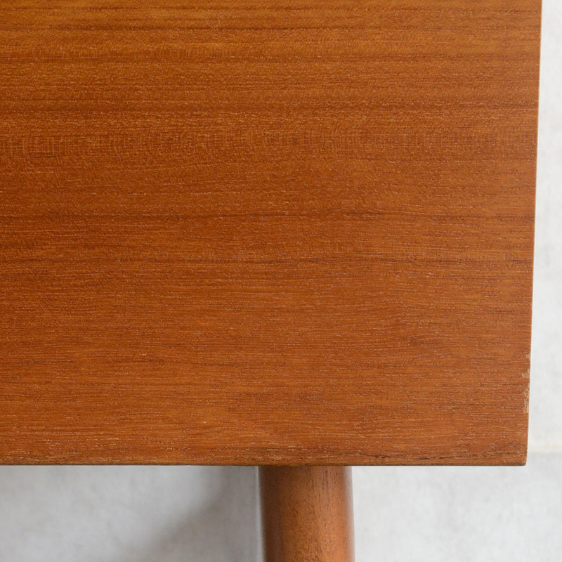 ミッドセンンチュリー ヴィンテージ チーク キャビネット 12