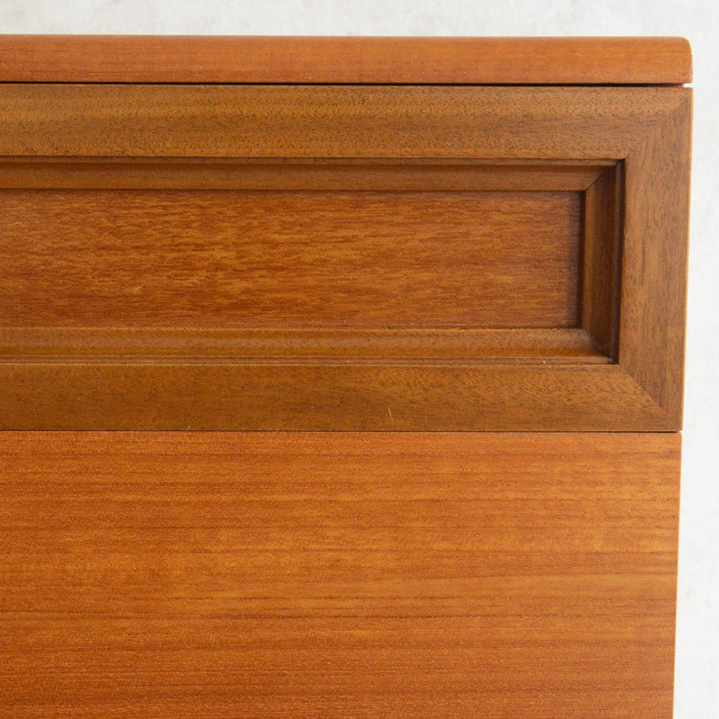 ミッドセンンチュリー ヴィンテージ チーク キャビネット 12