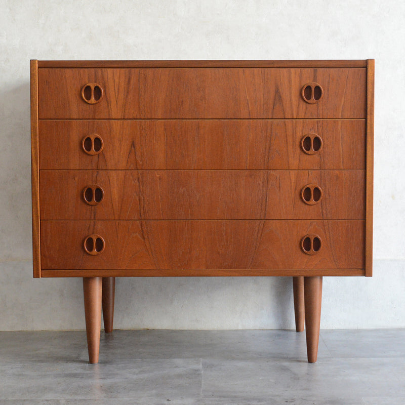 デンマーク ヴィンテージ  チーク 4段チェスト 5-64