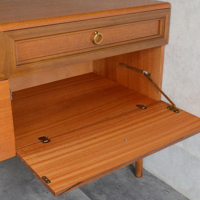 ミッドセンンチュリー ヴィンテージ チーク キャビネット 12