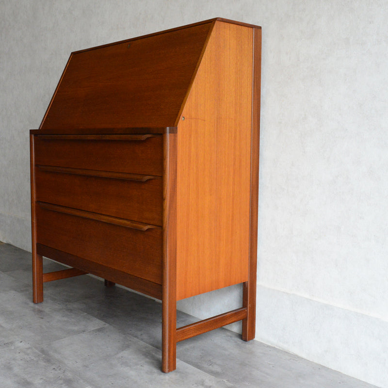 ミッドセンチュリー ヴィンテージ ビューロー 22