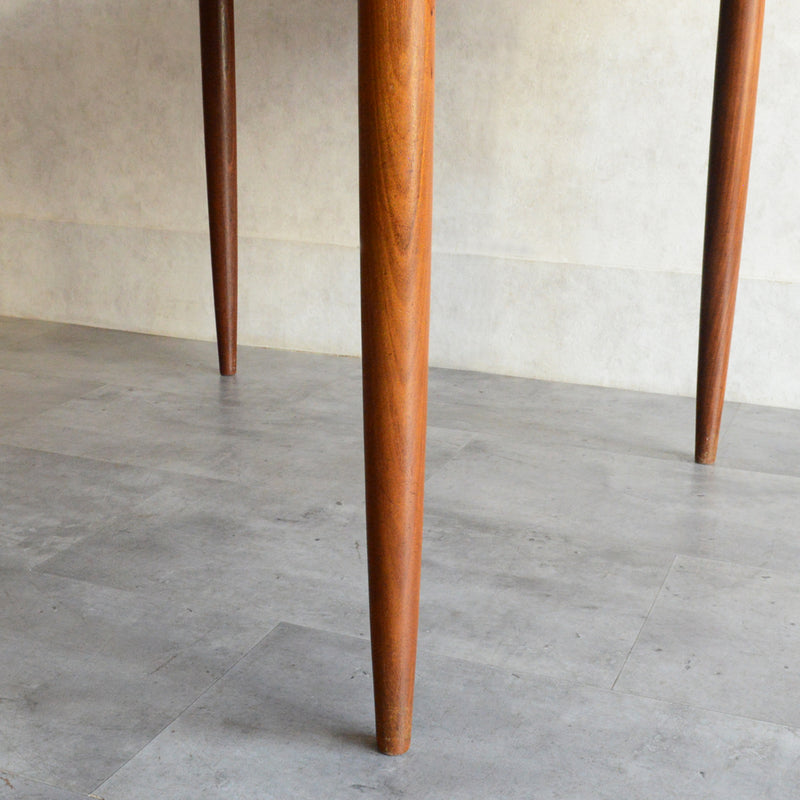 G-PLAN ジープラン  エクステンション ラウンドテーブル 101 (天板剥離再塗装）