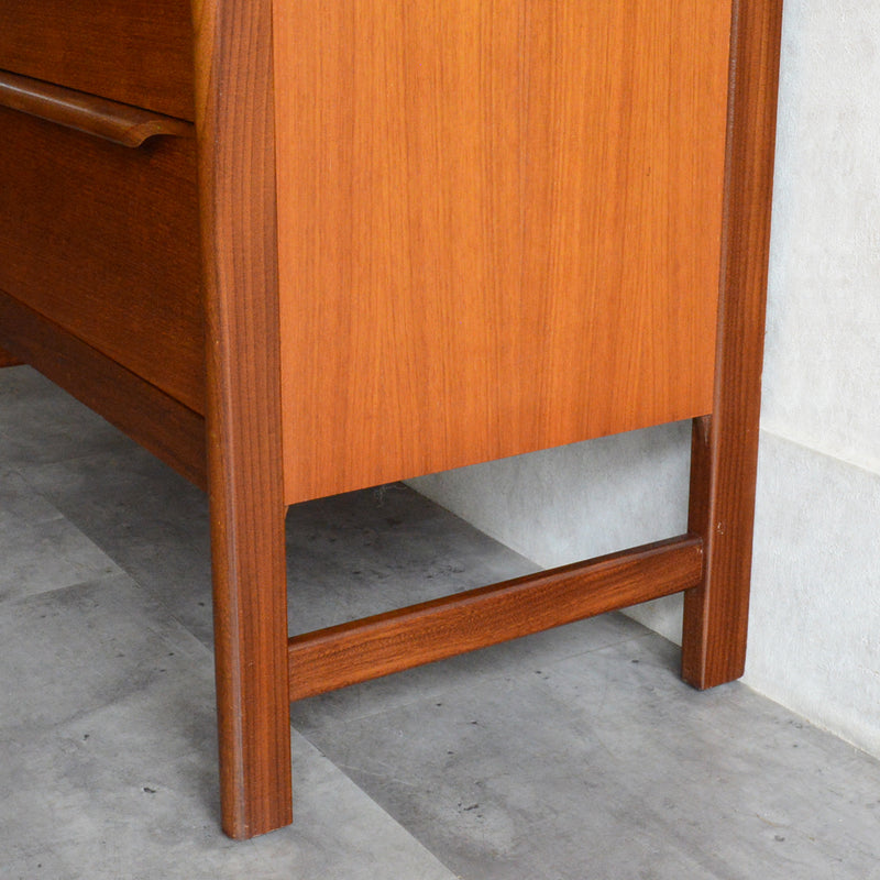 ミッドセンチュリー ヴィンテージ ビューロー 22