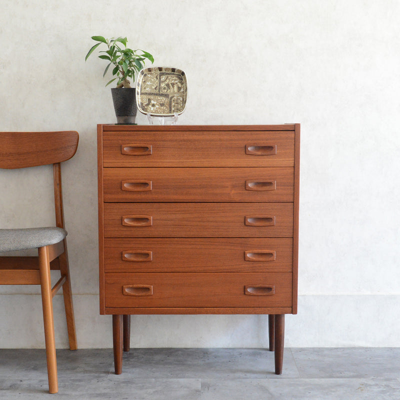 デンマークヴィンテージ  チーク５段スモールチェスト D-７