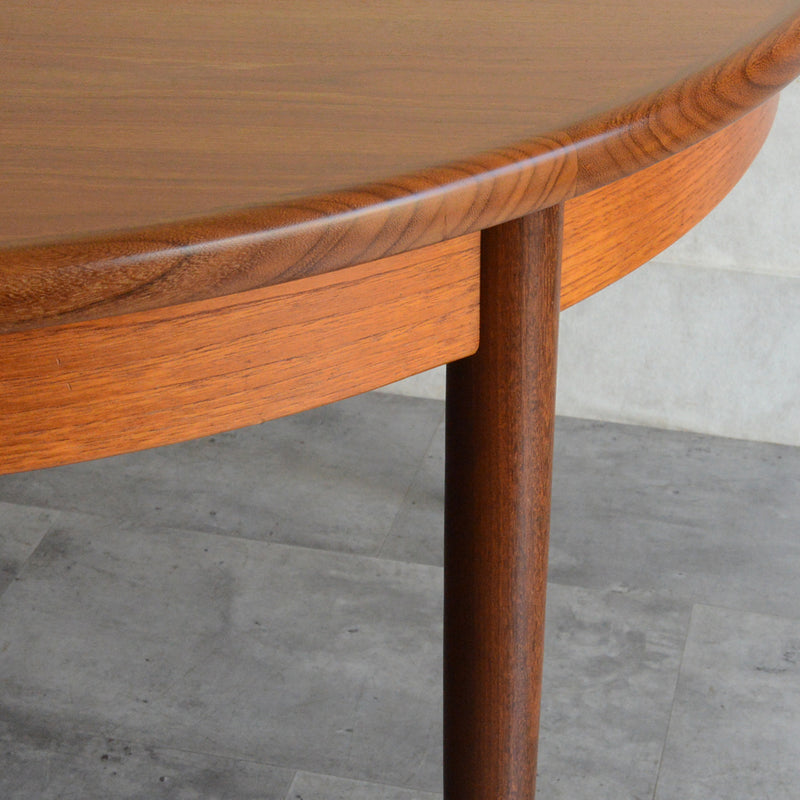 G-PLAN ジープラン  エクステンション ラウンドテーブル 101 (天板剥離再塗装）