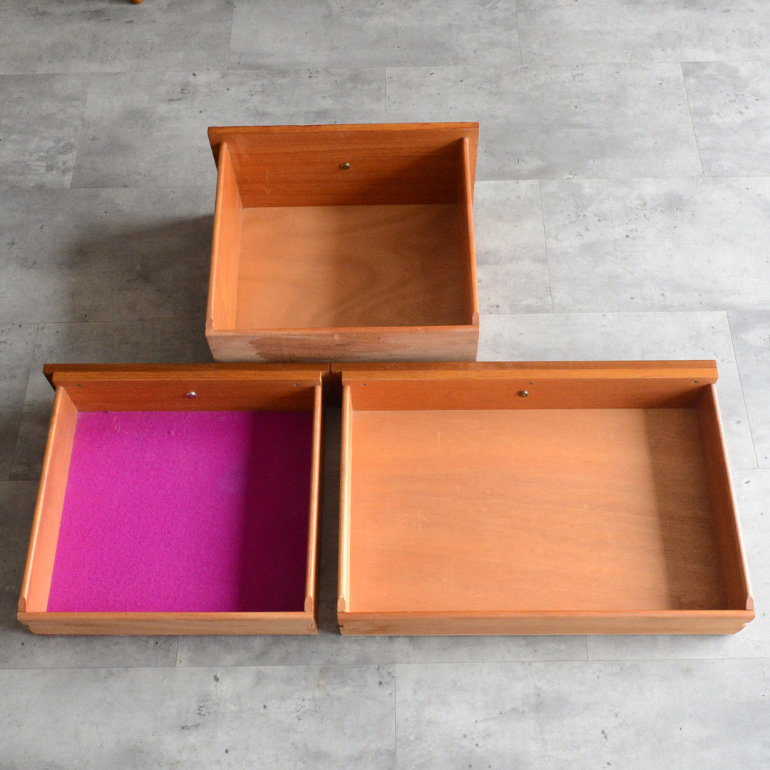 ミッドセンンチュリー ヴィンテージ チーク キャビネット 12