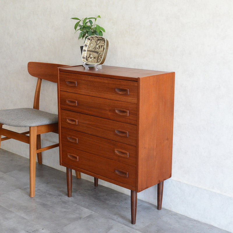デンマークヴィンテージ  チーク５段スモールチェスト D-７