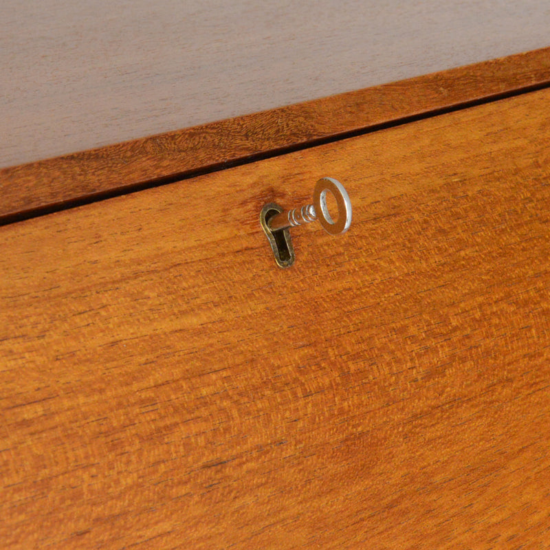 ミッドセンチュリー ヴィンテージ ビューロー 22