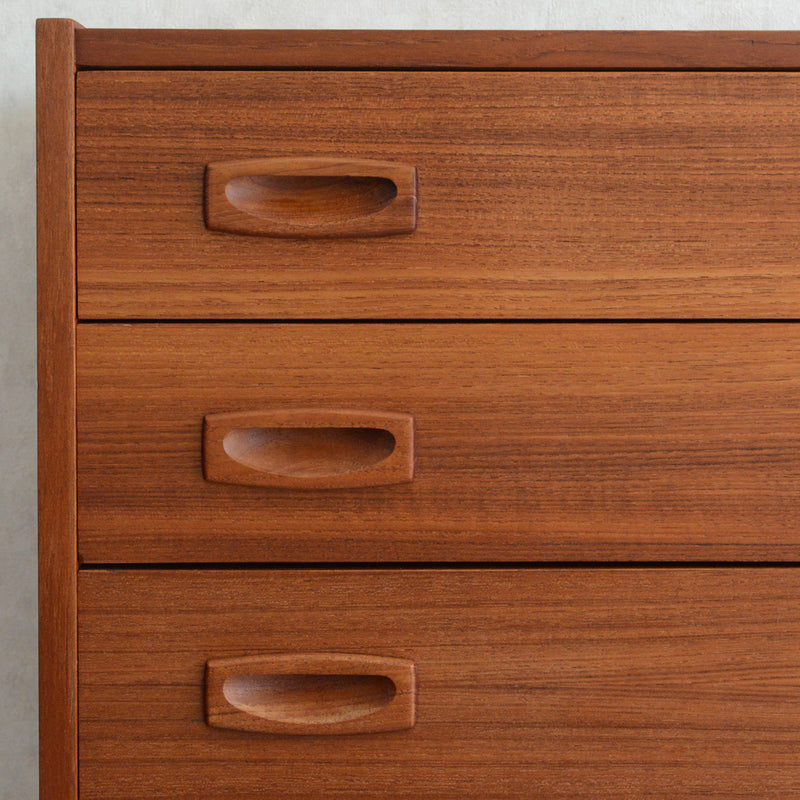 デンマークヴィンテージ  チーク５段スモールチェスト D-７