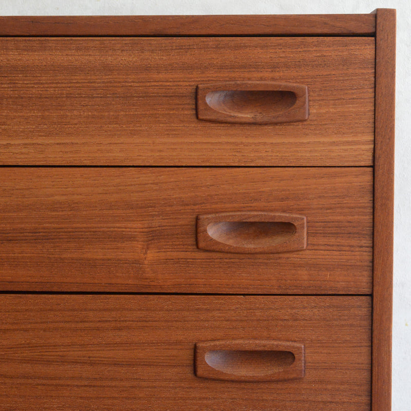 デンマークヴィンテージ  チーク５段スモールチェスト D-７