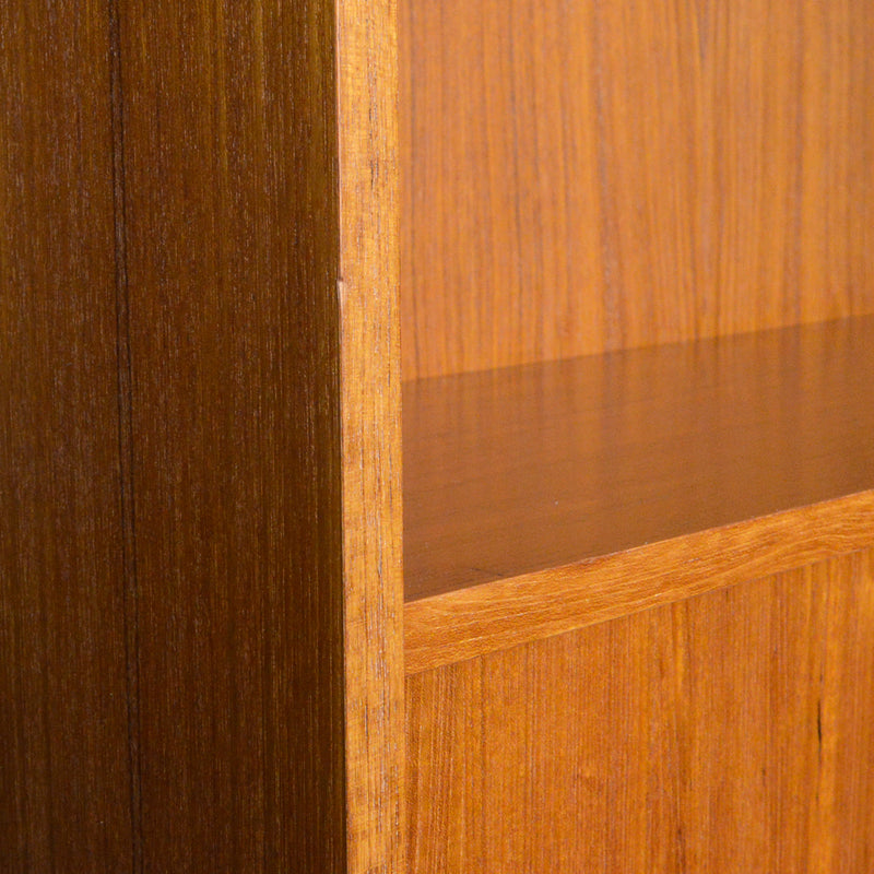 デンマーク ヴィンテージ Farso Mobelfabrik 木扉付シェルフ(3段）5-153