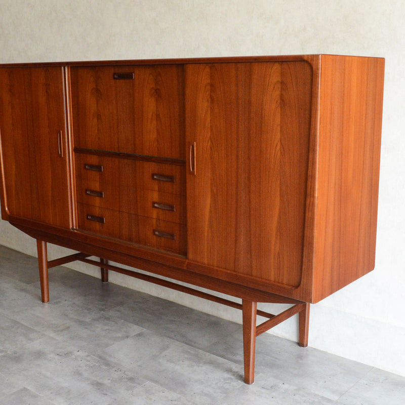 デンマークヴィンテージ チーク＆ローズウッド　サイドボード　P-1