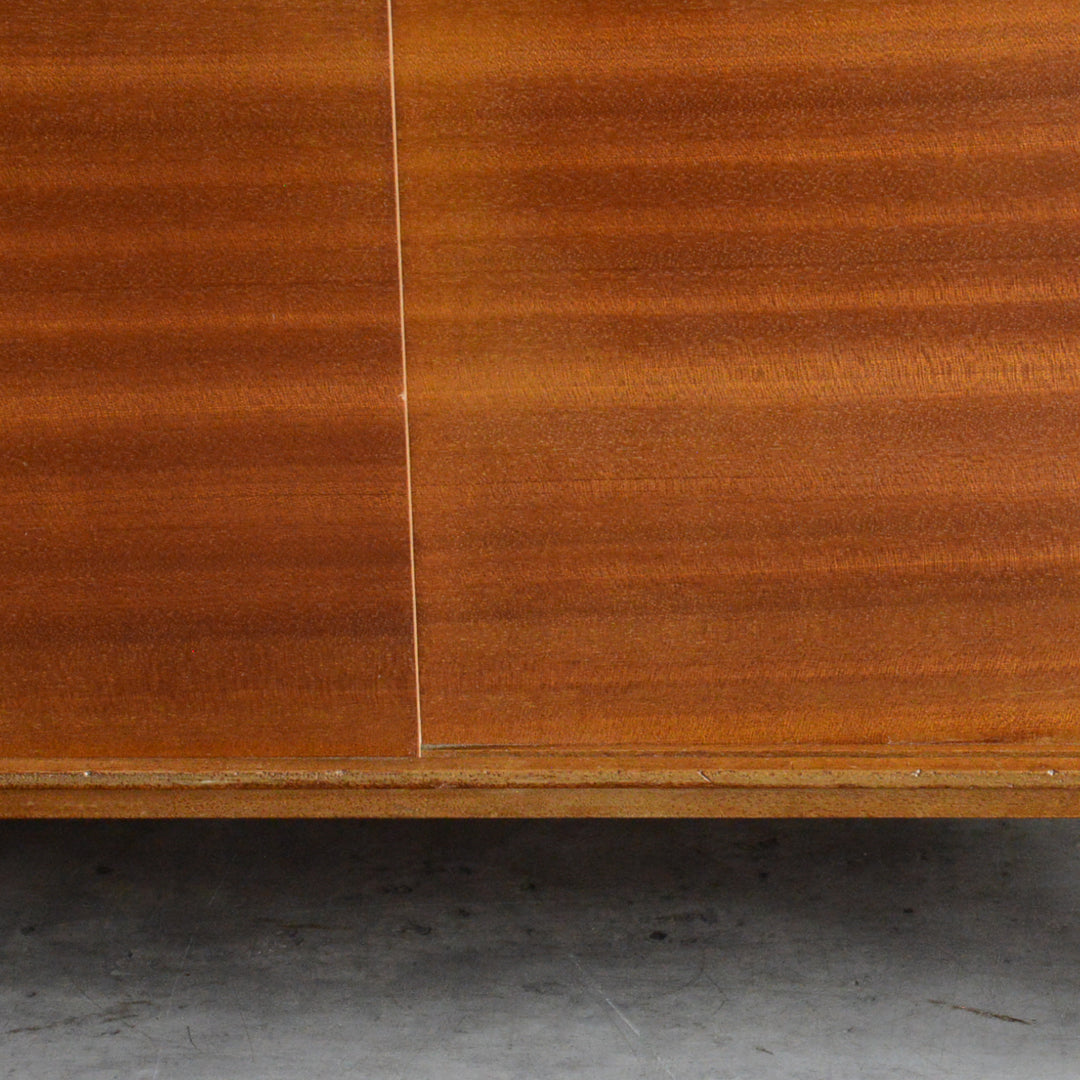 M様見学予約商品　BEAVER&TAPLEY(ビーバー&タプレイ） チークガラスキャビネット 107