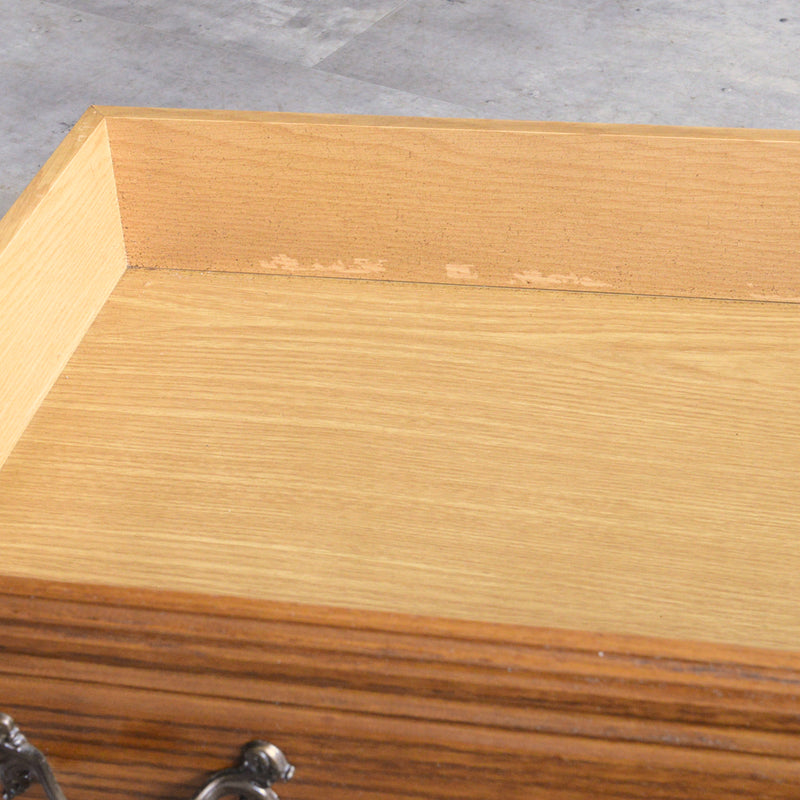 ベルギー クラシック  オーク 3段チェスト 09 (天板剥離再塗装済）