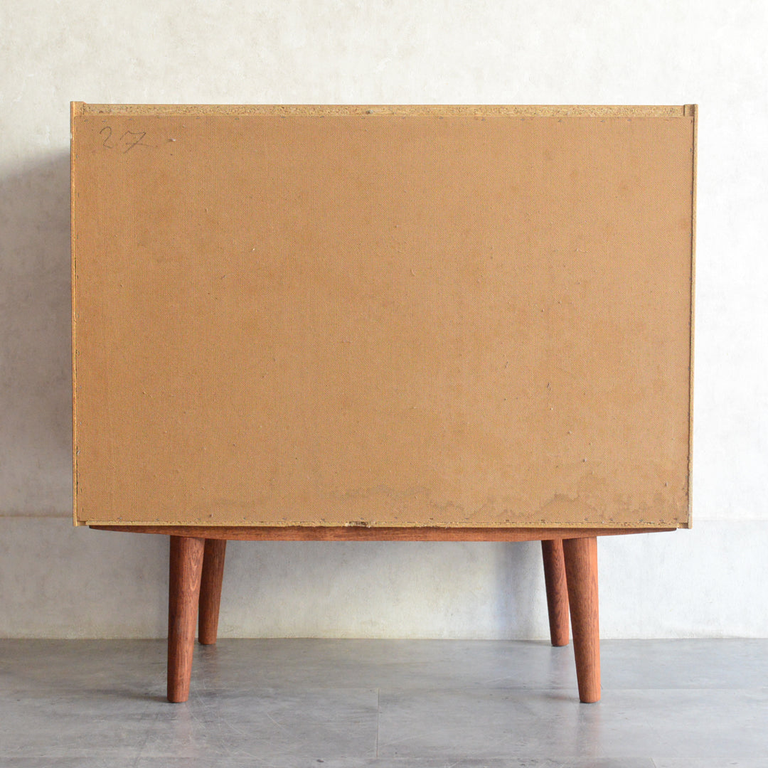 デンマーク ヴィンテージ Farso Mobelfabrik キャビネット 5-161