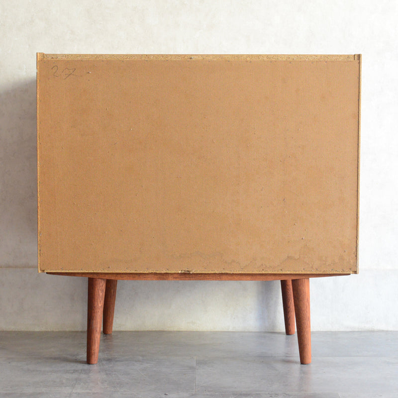 デンマーク ヴィンテージ Farso Mobelfabrik キャビネット 5-161