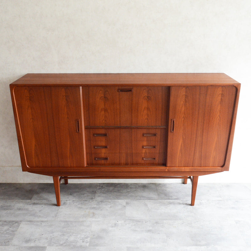 デンマークヴィンテージ チーク＆ローズウッド　サイドボード　P-1
