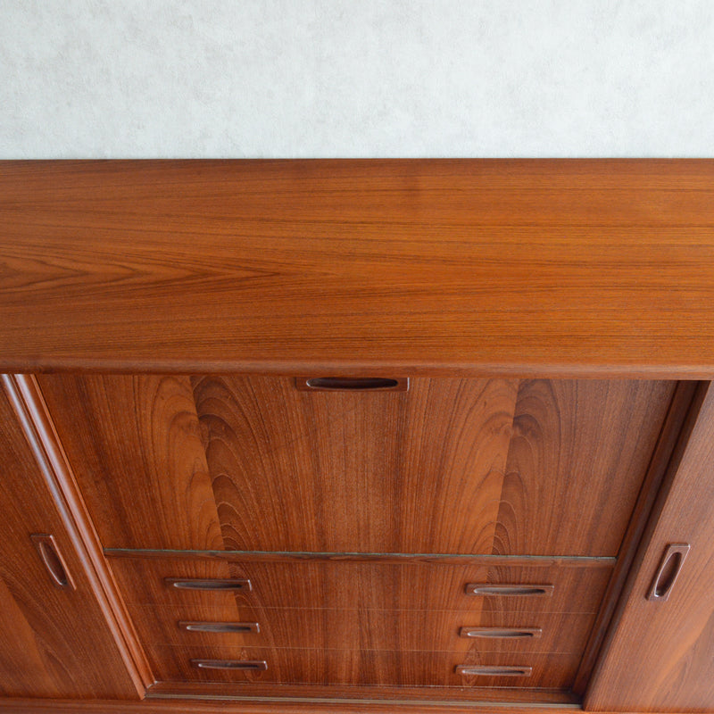 デンマークヴィンテージ チーク＆ローズウッド　サイドボード　P-1