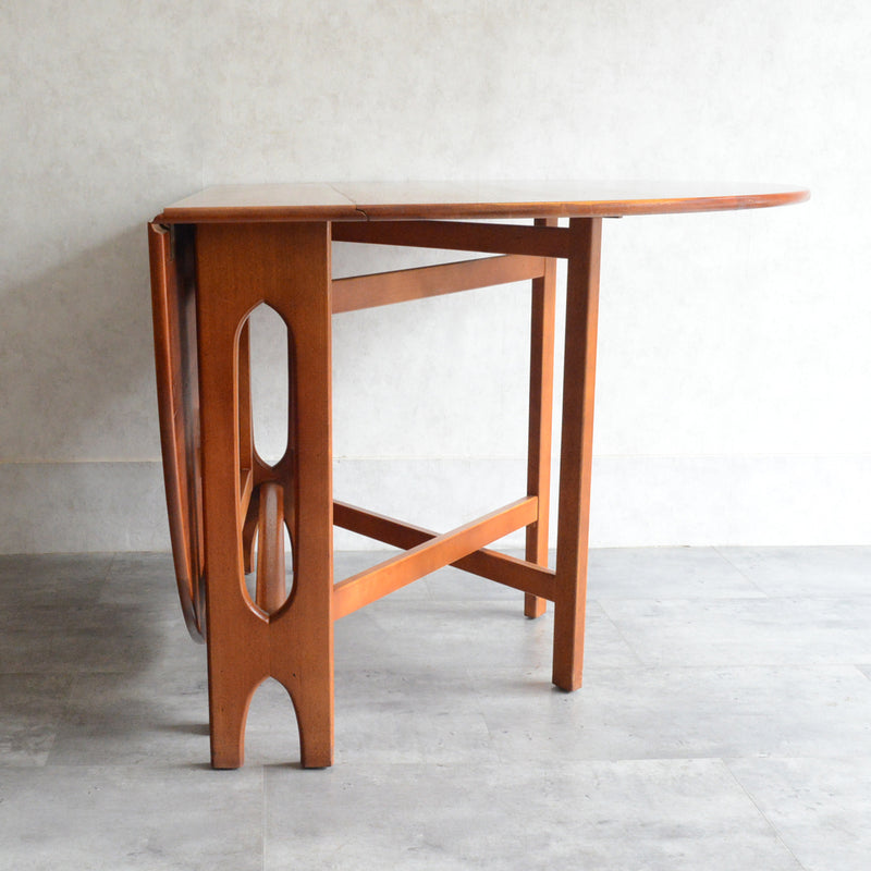 Jentique ジェンティーク　ゲートレッグテーブル28（オーバル・天板剝離再塗装済）