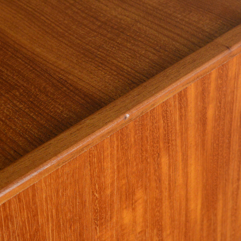 デンマーク ヴィンテージ  チーク３段チェスト 鍵付　6-17