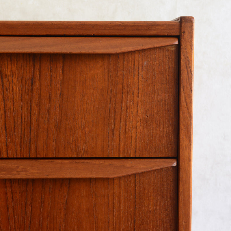 デンマーク ヴィンテージ  チーク ４段チェスト 5-41 (ウッドオイル仕上）