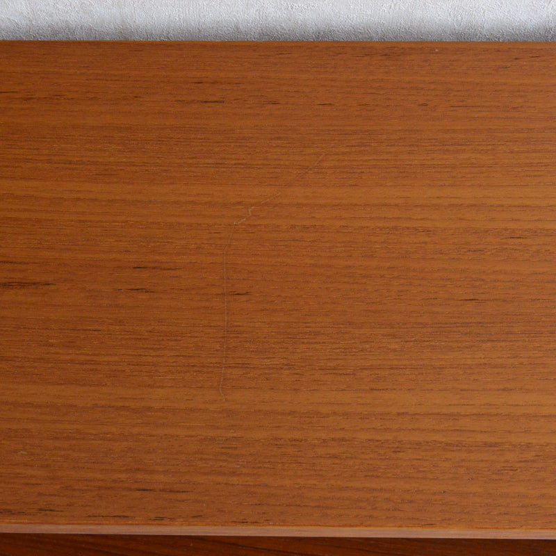 デンマーク ヴィンテージ　チーク ガラスキャビネット8-46