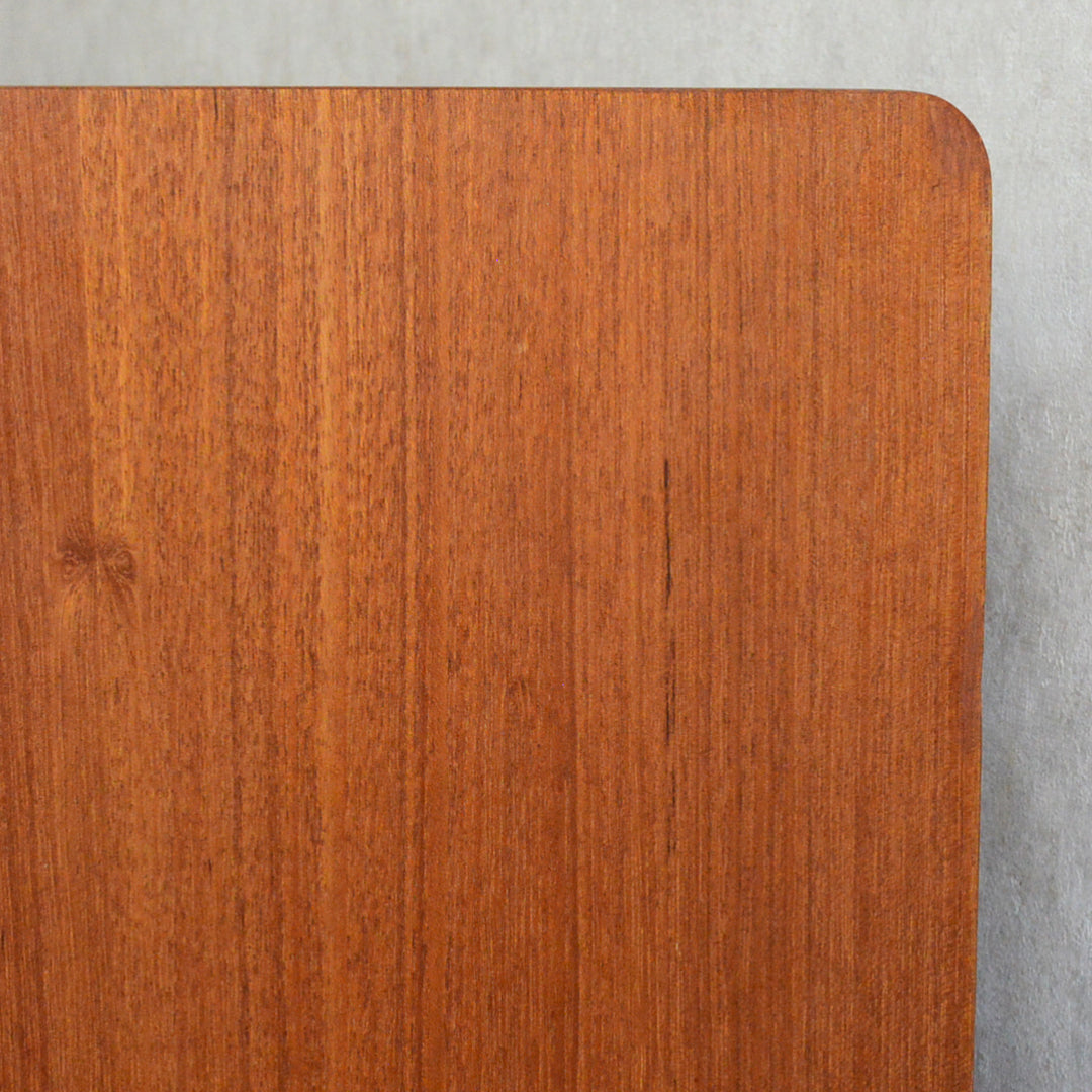 デンマーク ヴィンテージ  チーク キャビネット 5-178