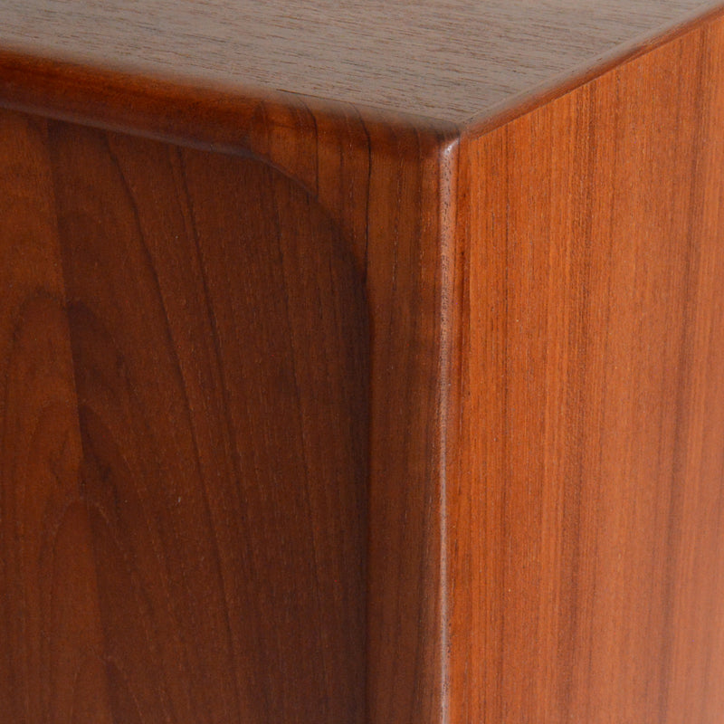 デンマークヴィンテージ チーク＆ローズウッド　サイドボード　P-1