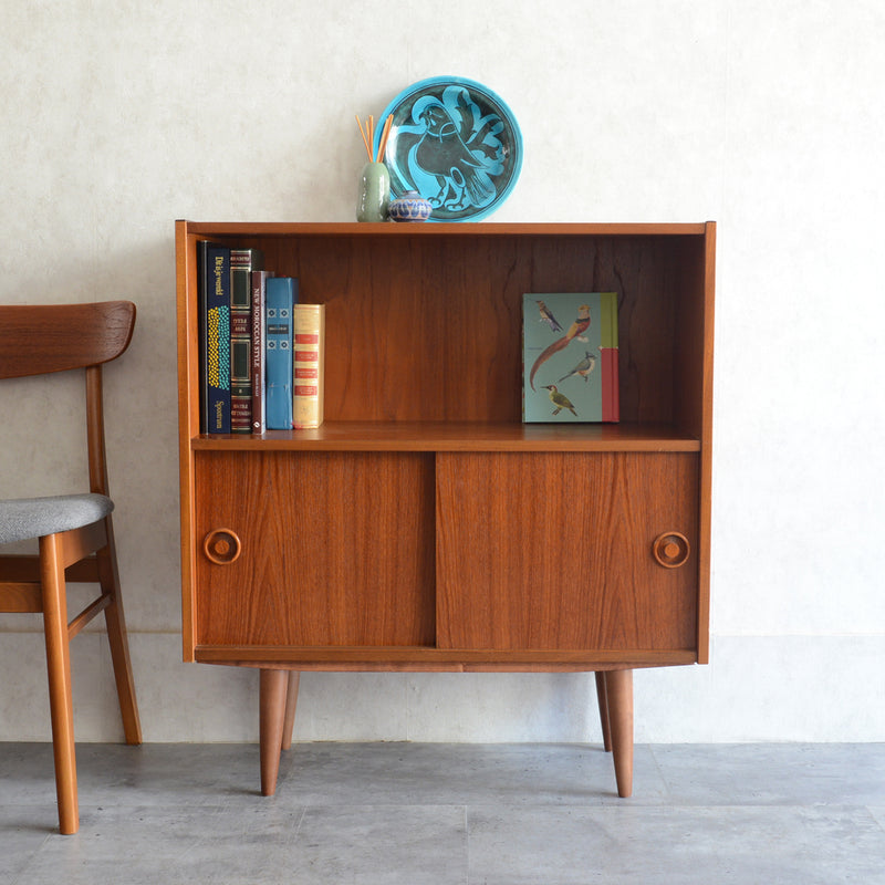 デンマーク ヴィンテージ シェルフ 5-40（木扉付）