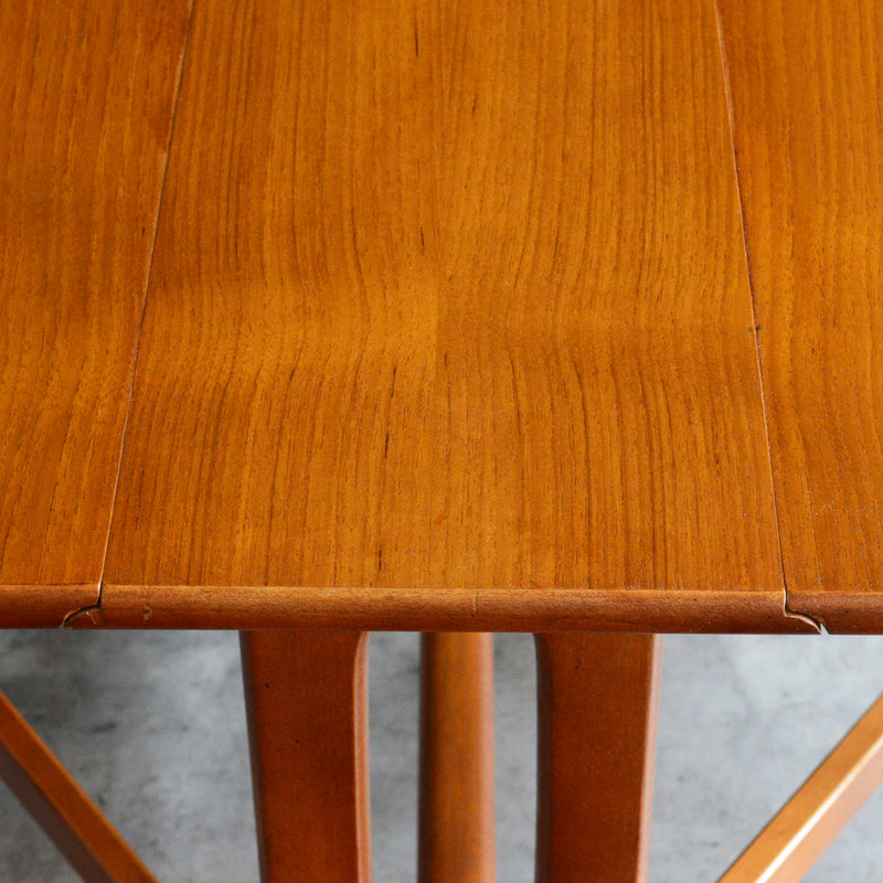 Jentique ジェンティーク　ゲートレッグテーブル28（オーバル・天板剝離再塗装済）