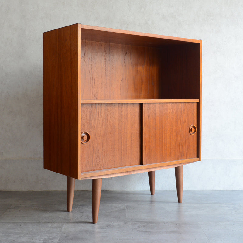 デンマーク ヴィンテージ シェルフ 5-40（木扉付）