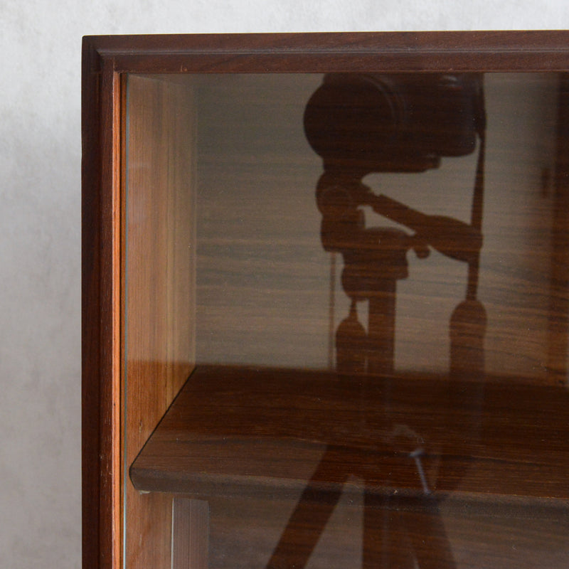 BEAVER&TAPLEY（ビーバー&タプレイ） チークガラスキャビネット 85