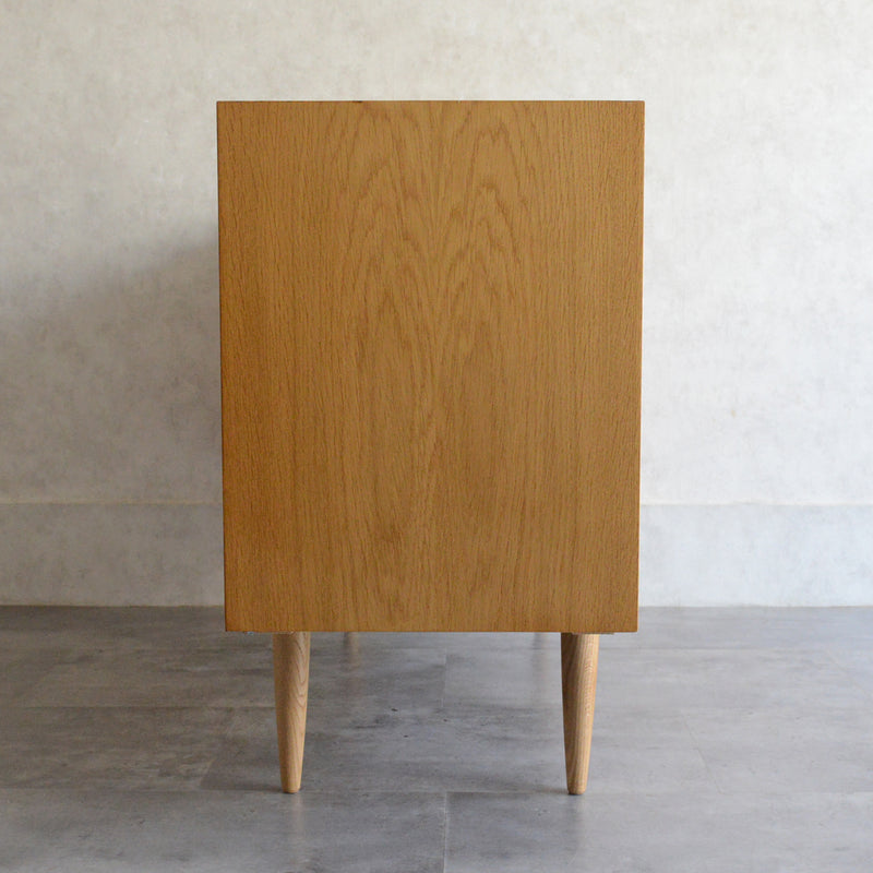 デンマーク ヴィンテージ   オーク サイドボード 5-70