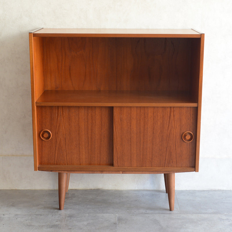 デンマーク ヴィンテージ シェルフ 5-40（木扉付）