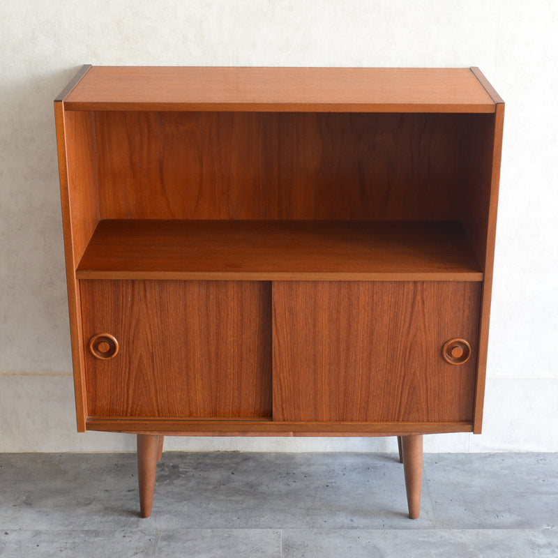 デンマーク ヴィンテージ シェルフ 5-40（木扉付）