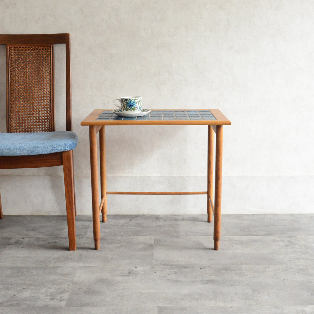 デンマーク ヴィンテージ タイルトップ サイドテーブル 8-47　