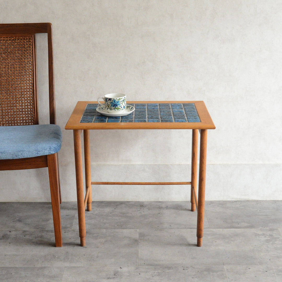 デンマーク ヴィンテージ タイルトップ サイドテーブル 8-47　