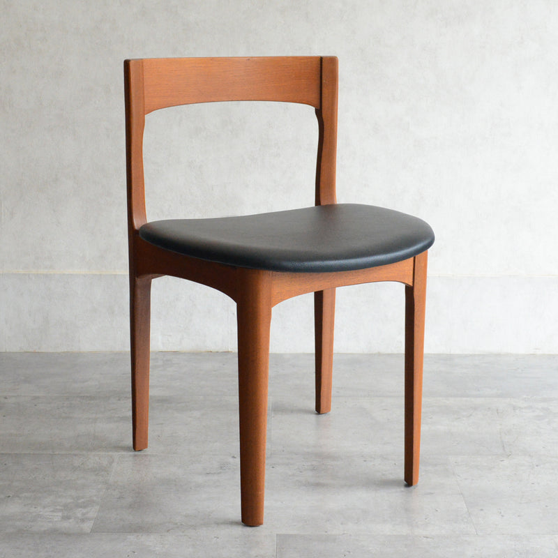 Nathan ネイサン　ダイニングチェアA（張替済）