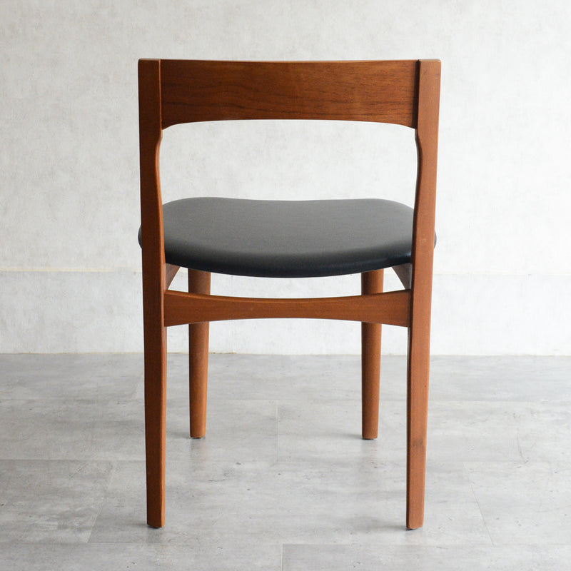 Nathan ネイサン　ダイニングチェアA（張替済）