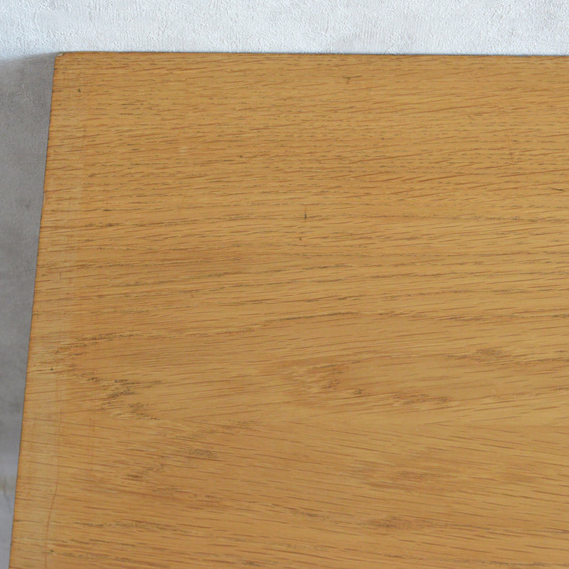 デンマーク ヴィンテージ   オーク サイドボード 5-70