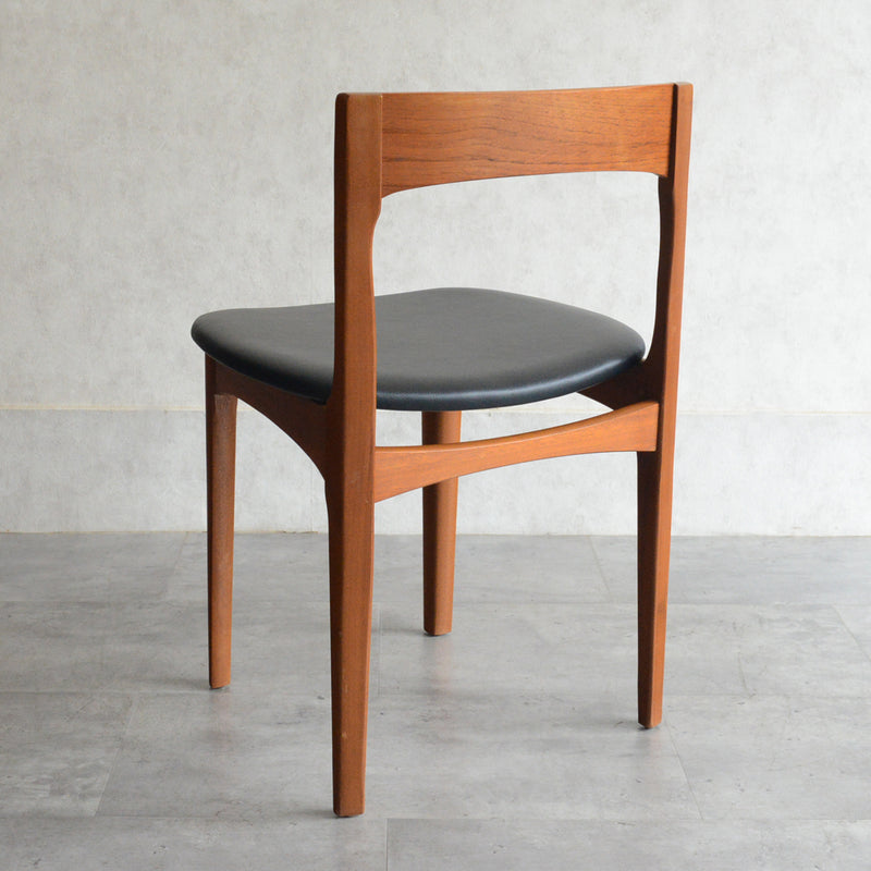 Nathan ネイサン　ダイニングチェアA（張替済）