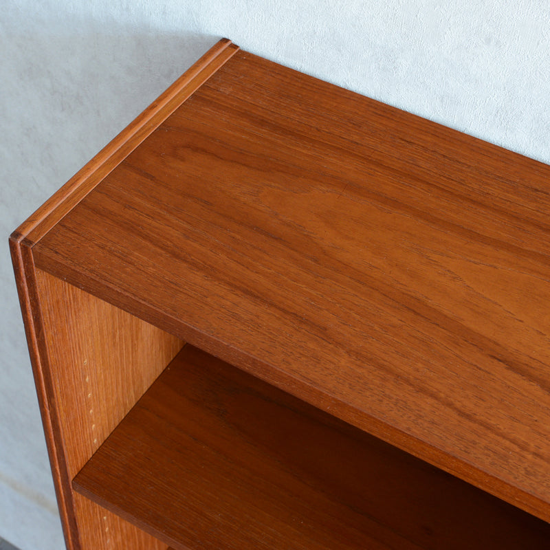 デンマーク ヴィンテージ チーク 3段ブックシェルフ 5-39