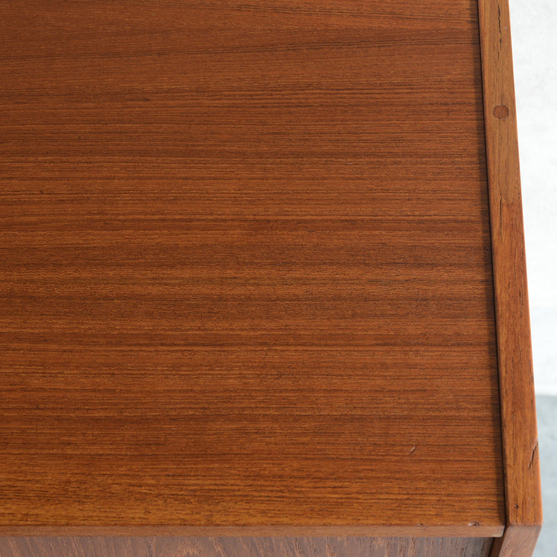 デンマークヴィンテージ　チーク キャビネット5-13(ウッドオイル仕上）